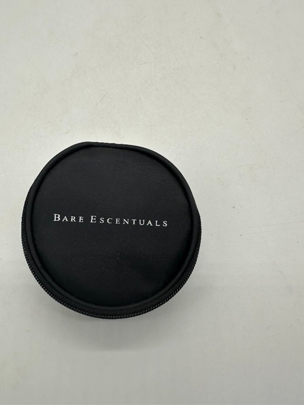 New Bare Escentuals Refillable Make Up Compact Mirror & Brush Black